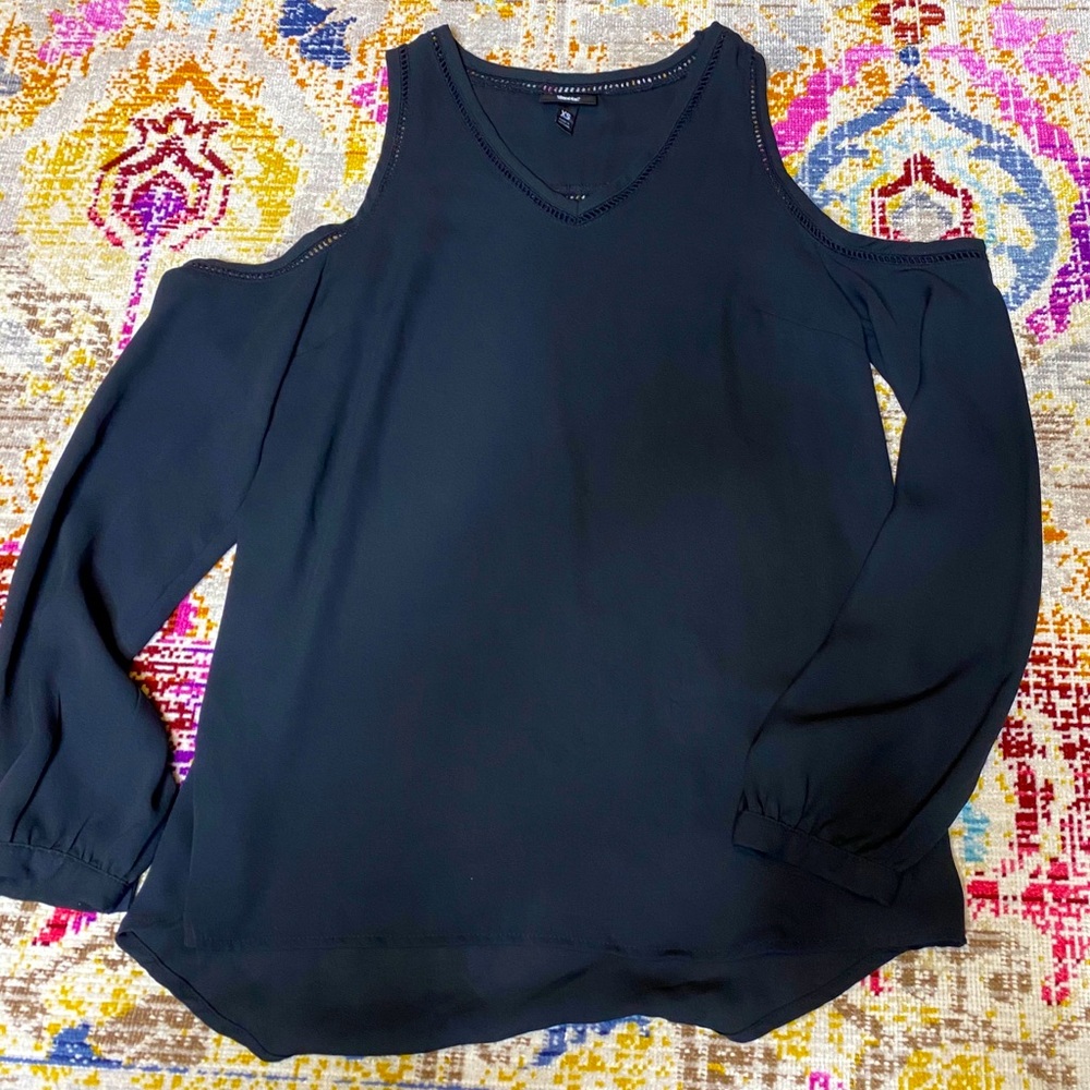 Cold Sholder Long Sleeve